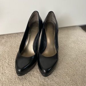 Nine West black leather heels ~ size 5.5